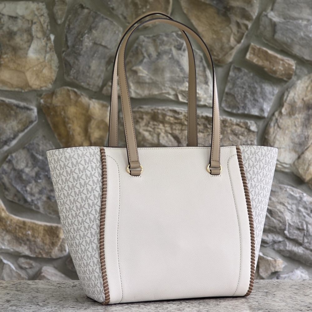 Michael Kors Carine Large Shoulder Bag - Picture 3 of 9